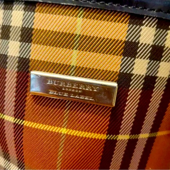 BURBERRY Bucket-shaped tote bag leather check ❤️🌹🌹 - Picture 3 of 13